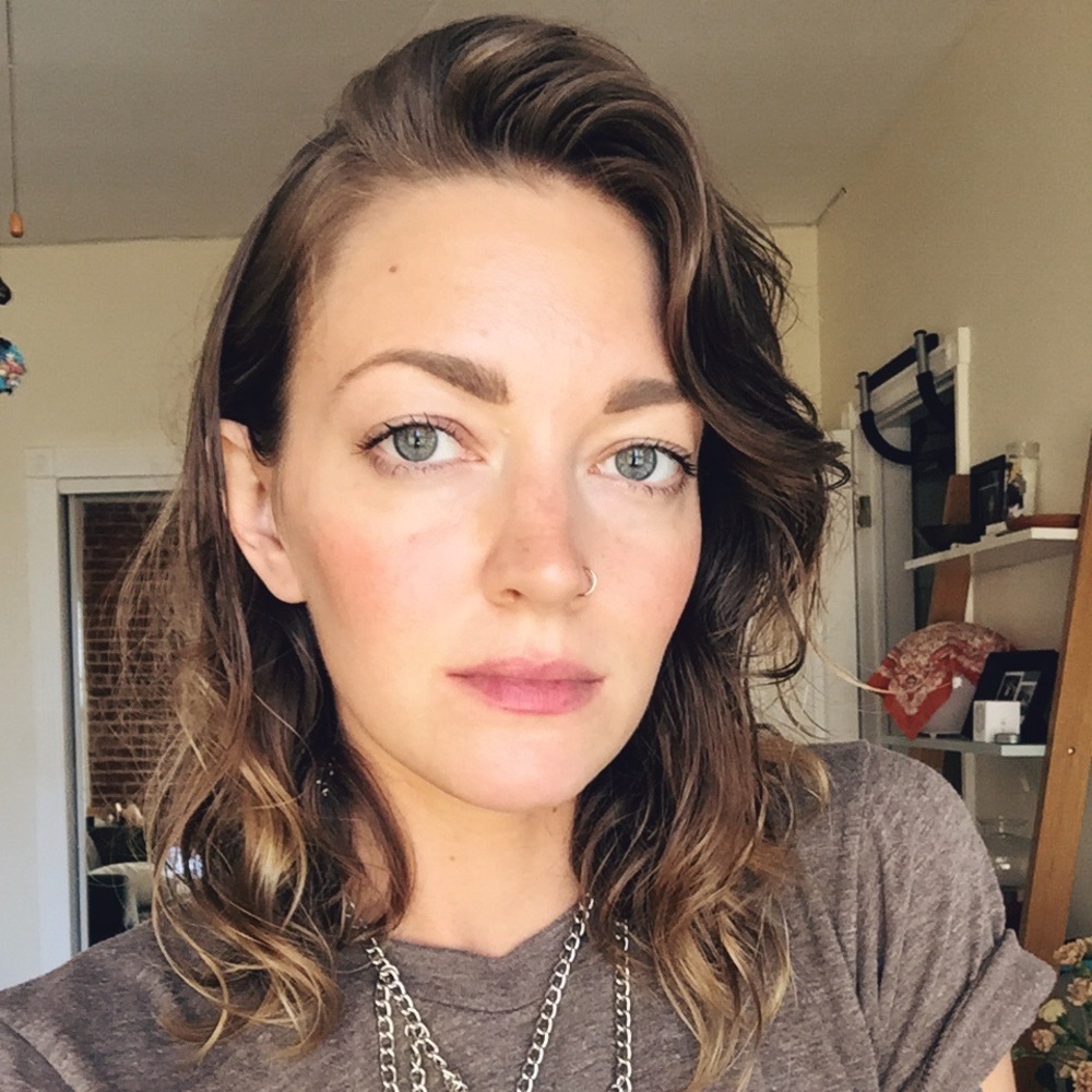 Meet your Posher, Jacqueline